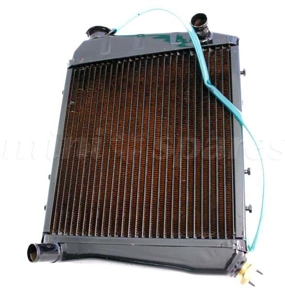 Hochleistung Wasserkühler 2-Reihen für alle SPI oder Vergasermotoren, die über den eingebauten Thermoschalter einen Elektrolüfter steuern möchten.